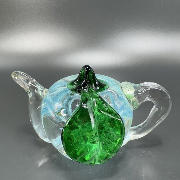 Vintage Venetian Art Glass Paperweight Hand Blown Teapot Shaped Green Leaf Glass - Picture 12 of 12